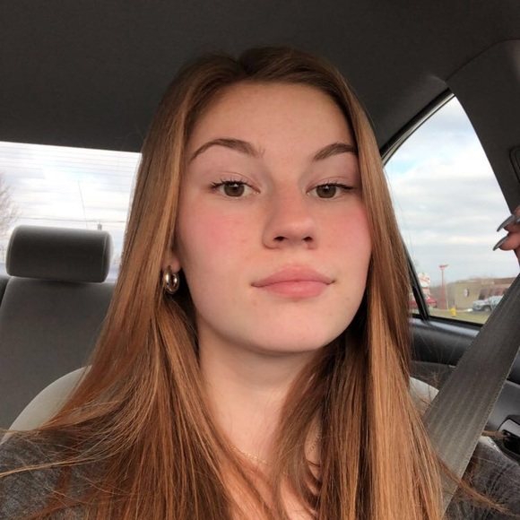 Meet your Posher, Kate - Picture 1 of 1